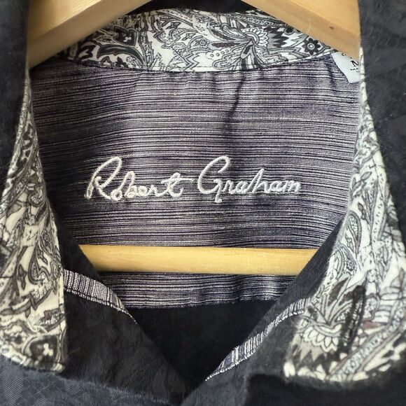 Robert‎ Graham Black Bayview Print Short Sleeve Shirt Classic Fit SZ Medium Mens - Picture 3 of 11